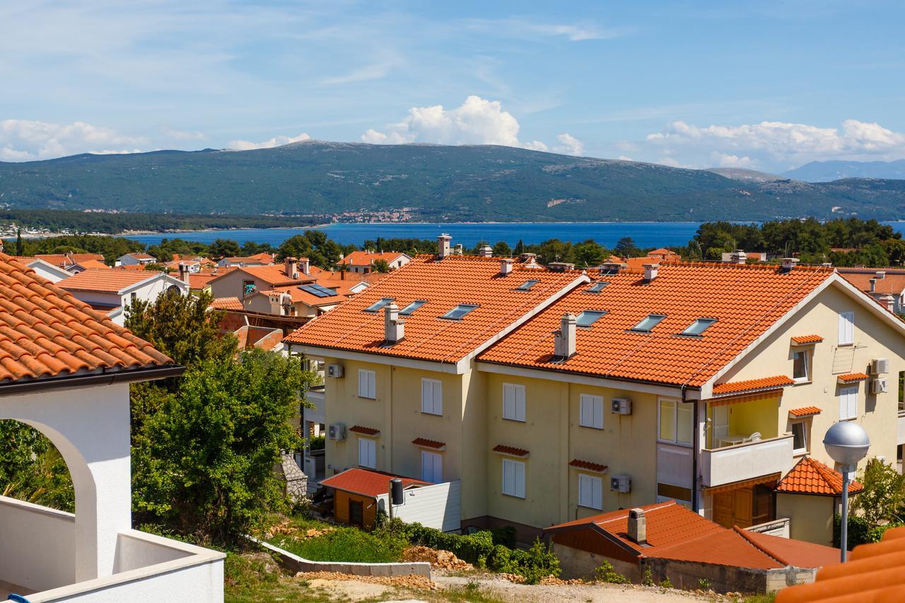 Apartments Vlado Krk Town Eksteriør bilde